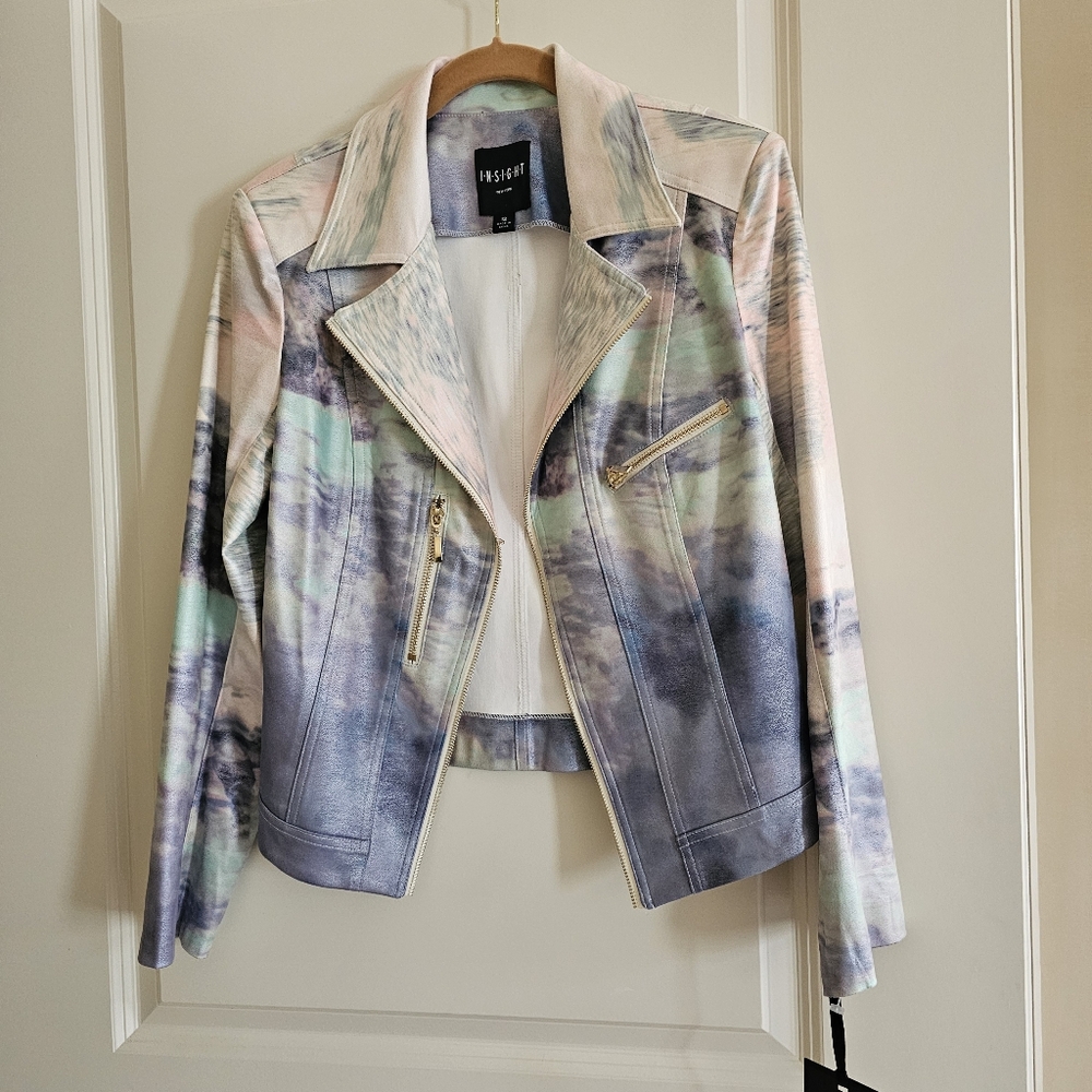 NWT - Insight Jacket Size - 12